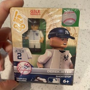 Yankees Derek Jeter Collectible